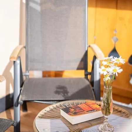 Haus Alpenblick 圣玛加里森